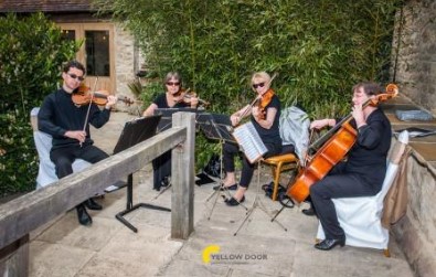 Cotswold Ensemble String Quartet, wedding music, Notley Tythe Barn, Buckinghamshire (NT)